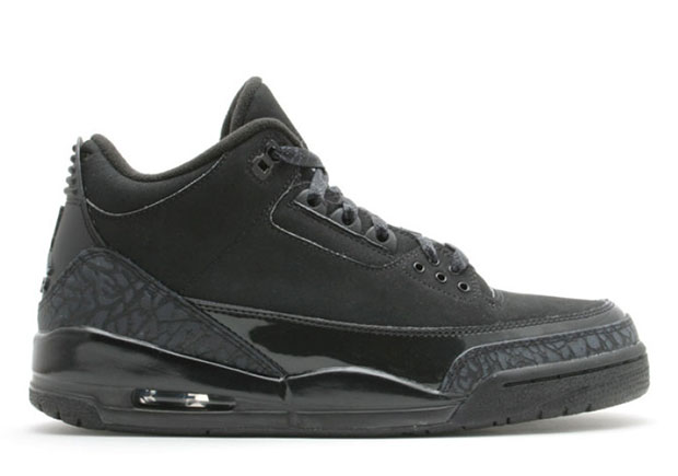 Jordan 3 Black Cat Holiday 2017 01