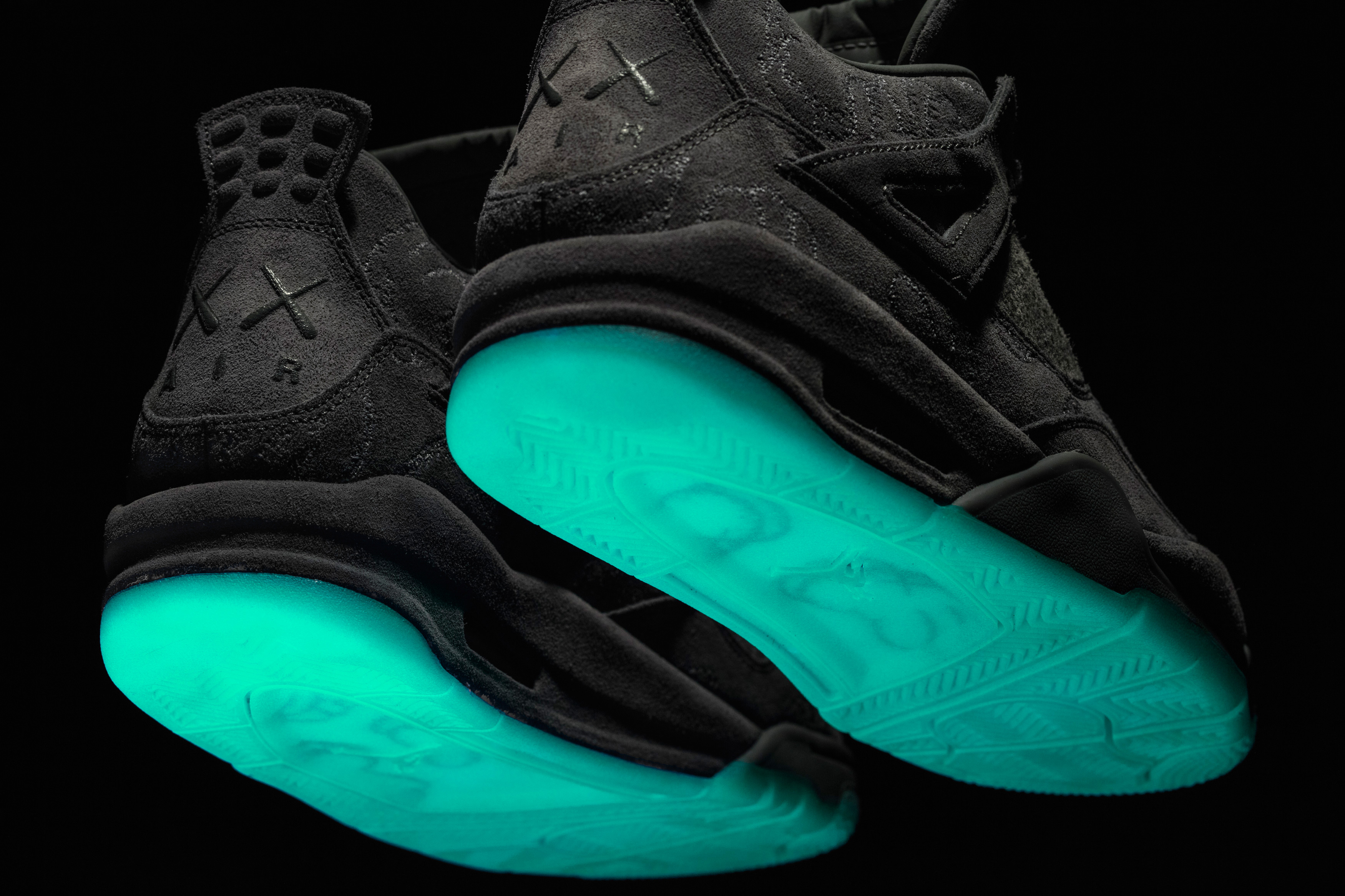 Kaws Air Jordan 4 Glow In The Dark Sole 6