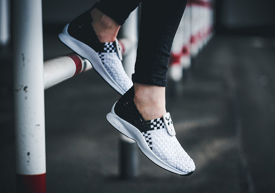 Nike 302350 001 Wmns Air Woven