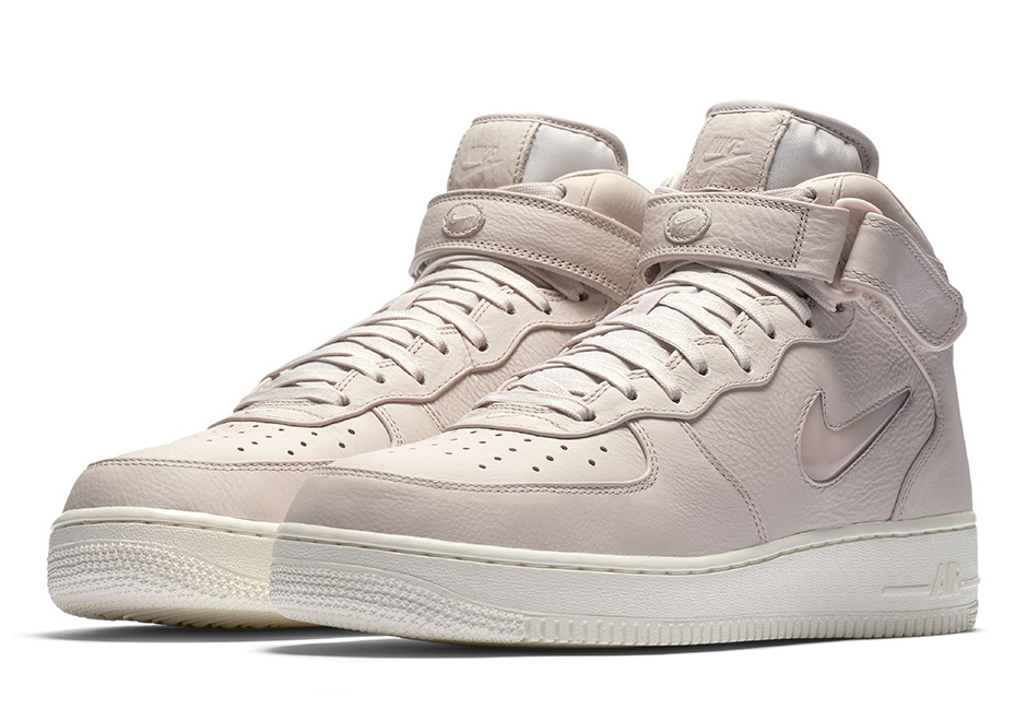 Nike Air Force 1 Mid Jewel Sail 1