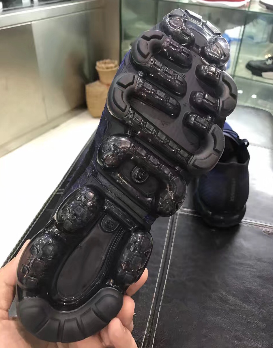Nike Vapormax Midnight Navy Spring 2017 07