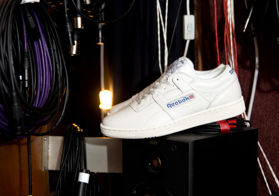 Reebok Club Workout White Red Blue 2