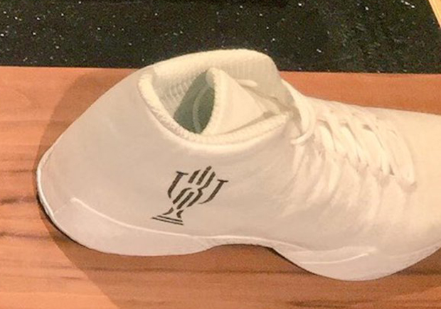 Is A Trophy Room x Air Jordan XX9 In The Works?