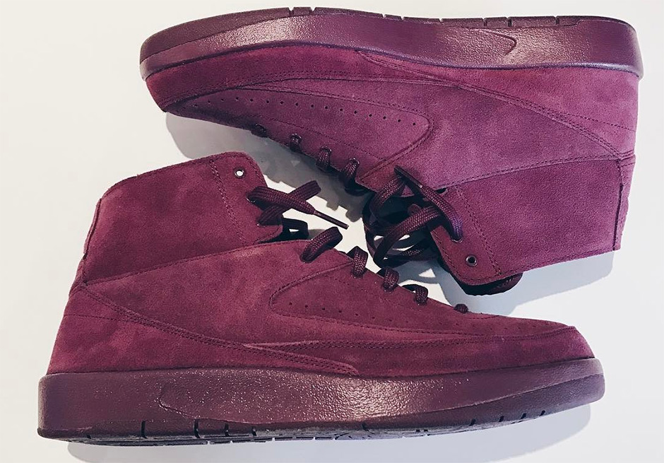 Air Jordan 2 Decon Bordeaux