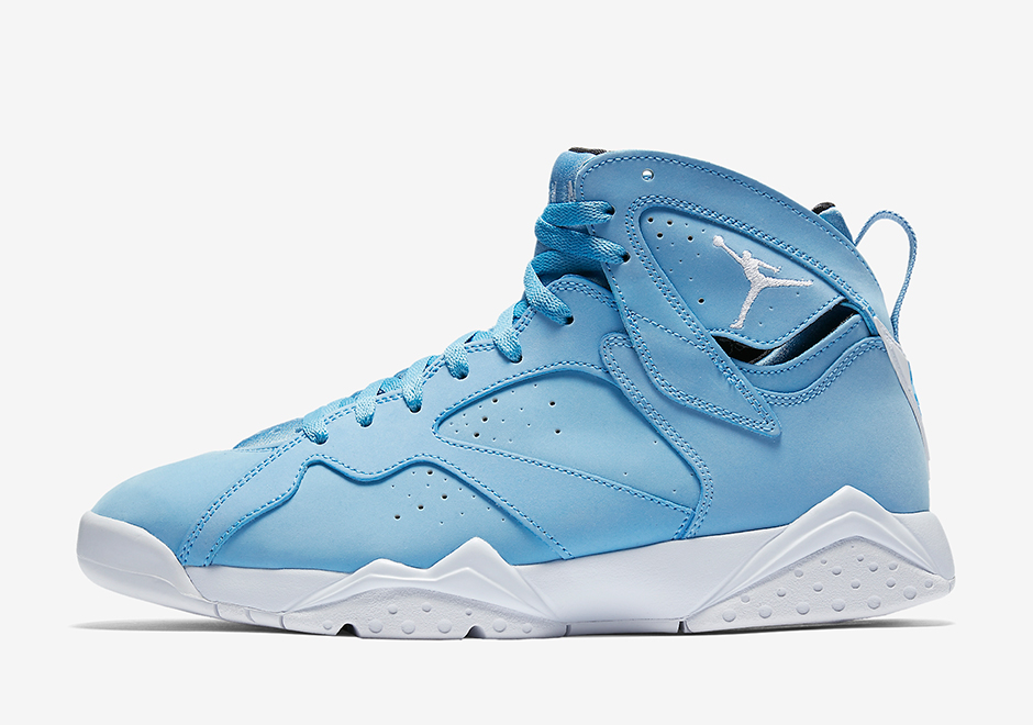 Air Jordan 7 Pantone Retro 304775 400 02