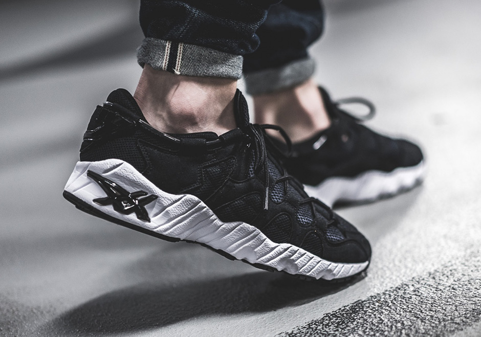 Asics Gel Mai Black White 3