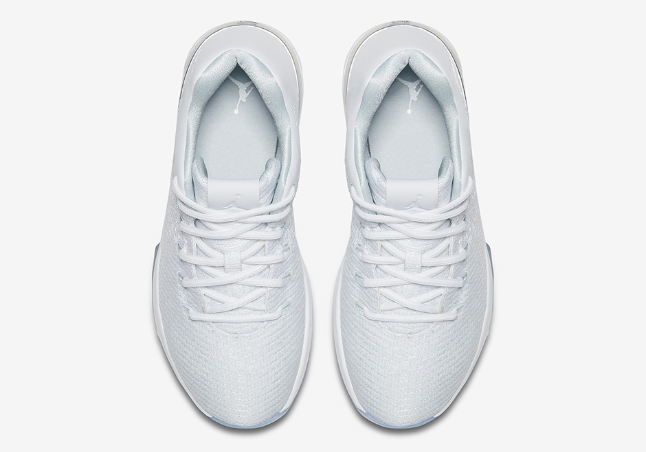 Jordan 31 Low Pure Money Release Date 897562 100 04