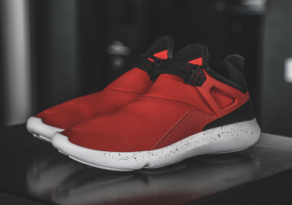 Jordan Fly 89 Red