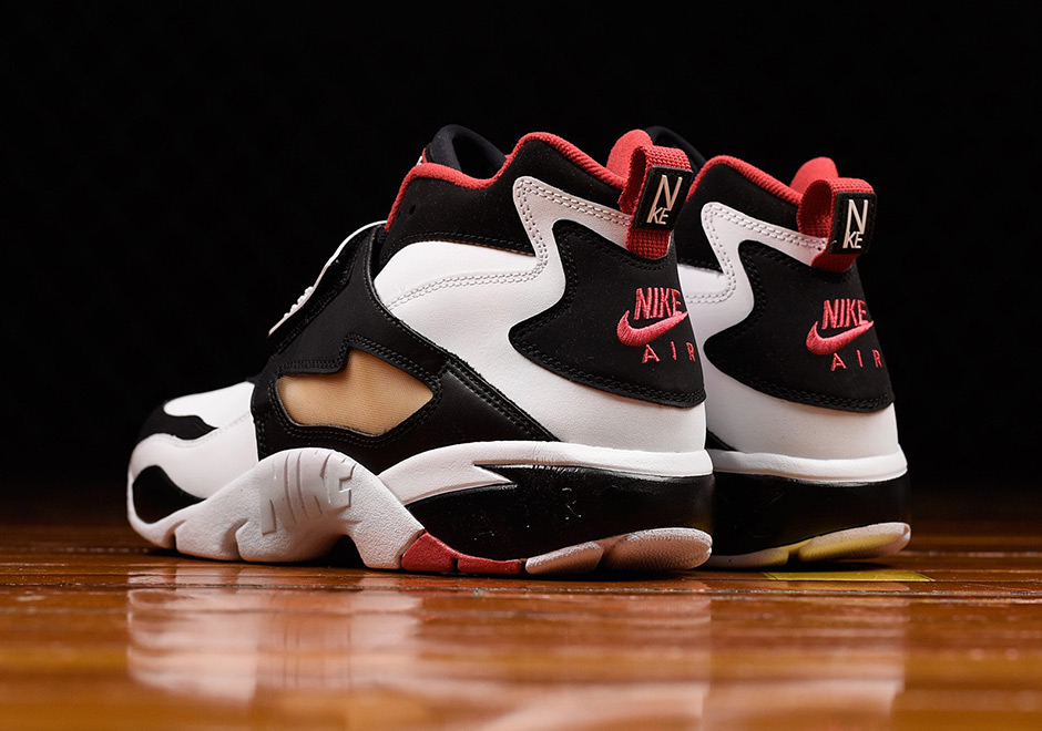 Nike Air Diamond Turf Og Black White Red 2017 Retro 3