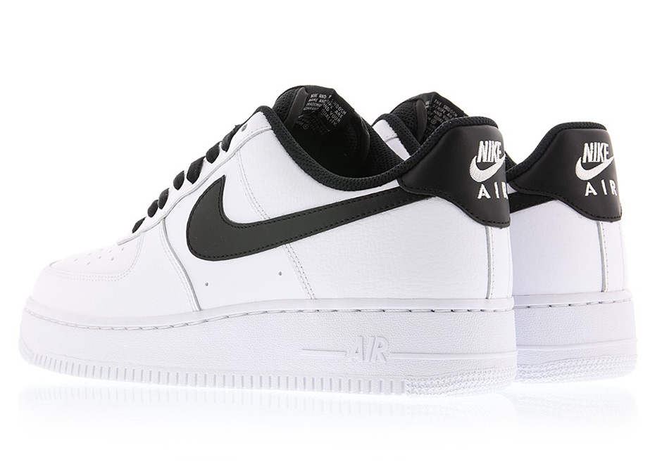 Nike Air Force 1 White Black 3