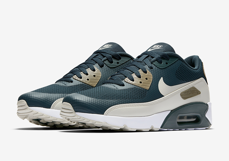 nike-air-max-90-ultra-2-0-blue-fox-875695-401-01