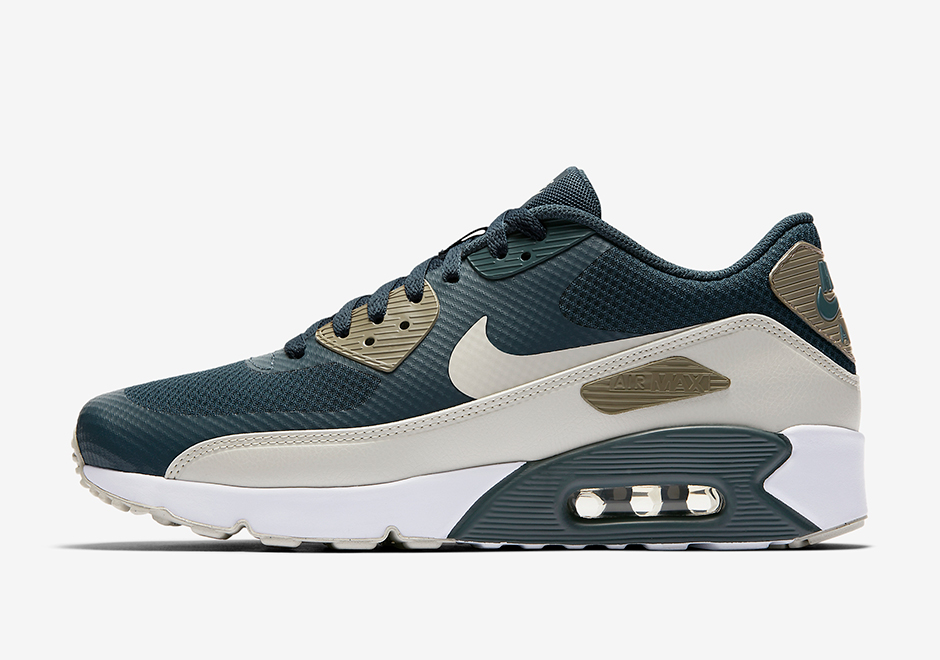 nike-air-max-90-ultra-2-0-blue-fox-875695-401-02