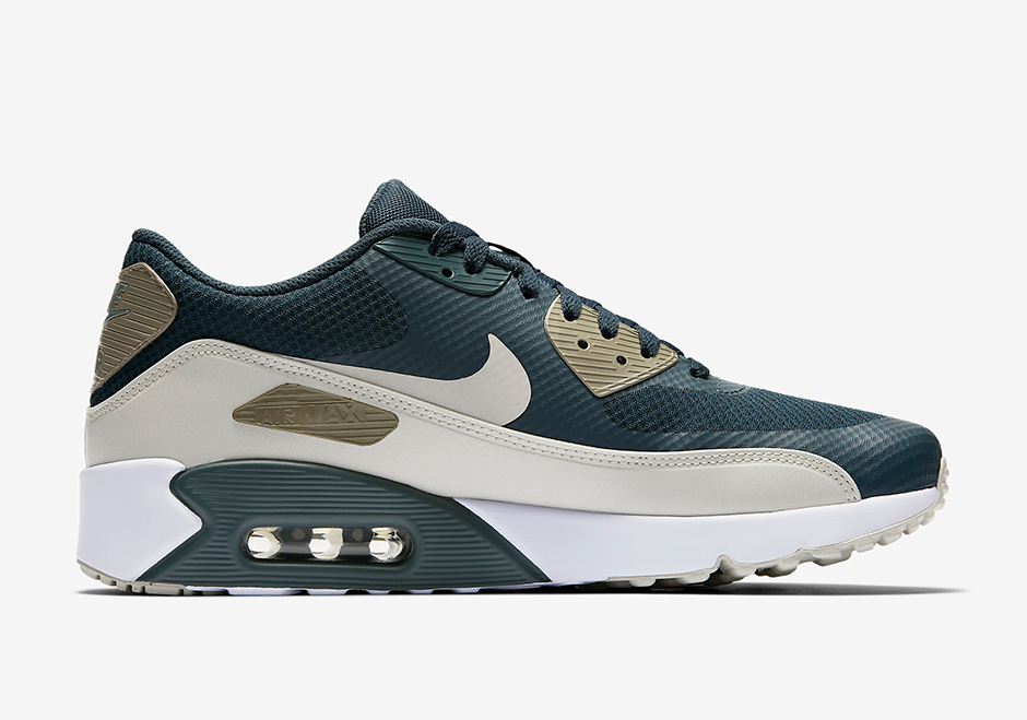 nike-air-max-90-ultra-2-0-blue-fox-875695-401-03