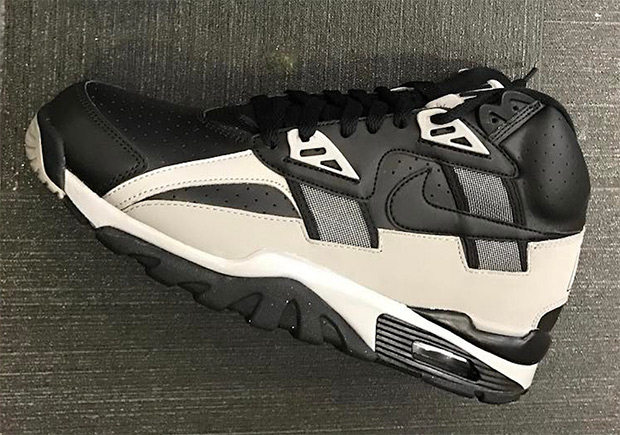 Nike Air Trainer Sc Black Grey Raiders 1