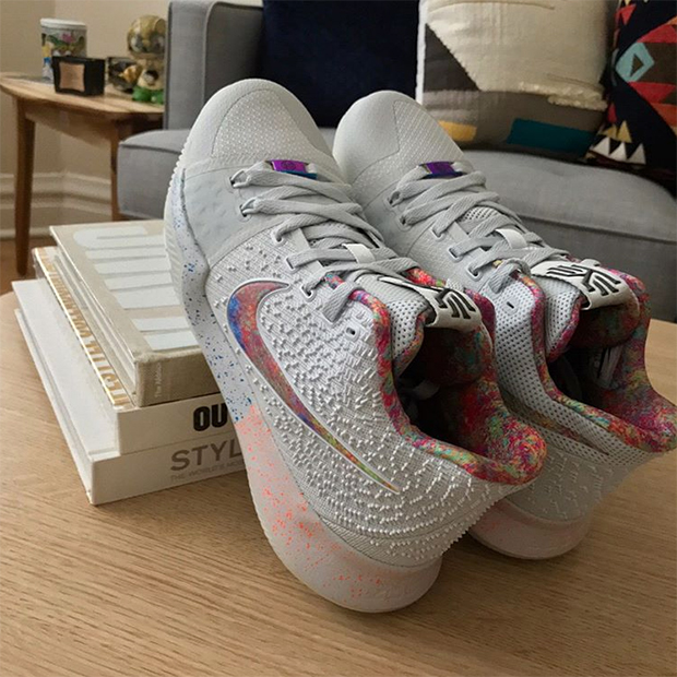 Nike Kyrie 3 Eybl Detailed Photos 02