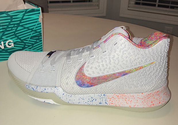 Nike Kyrie 3 Eybl Detailed Photos 04