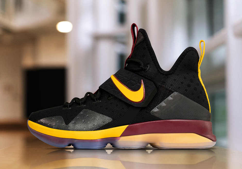 Nike Lebron 14 Cavs Playoffs Pe 01