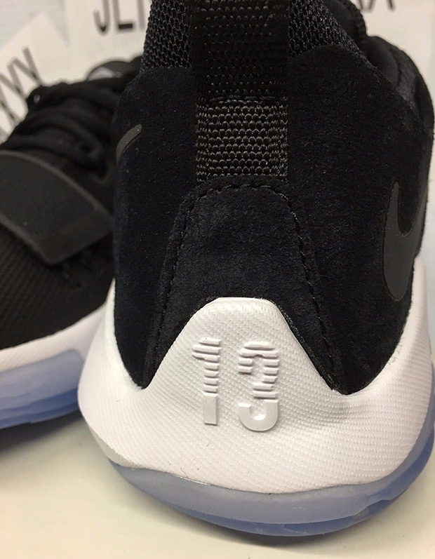 Nike Pg1 Black White Mitn Atmos 3