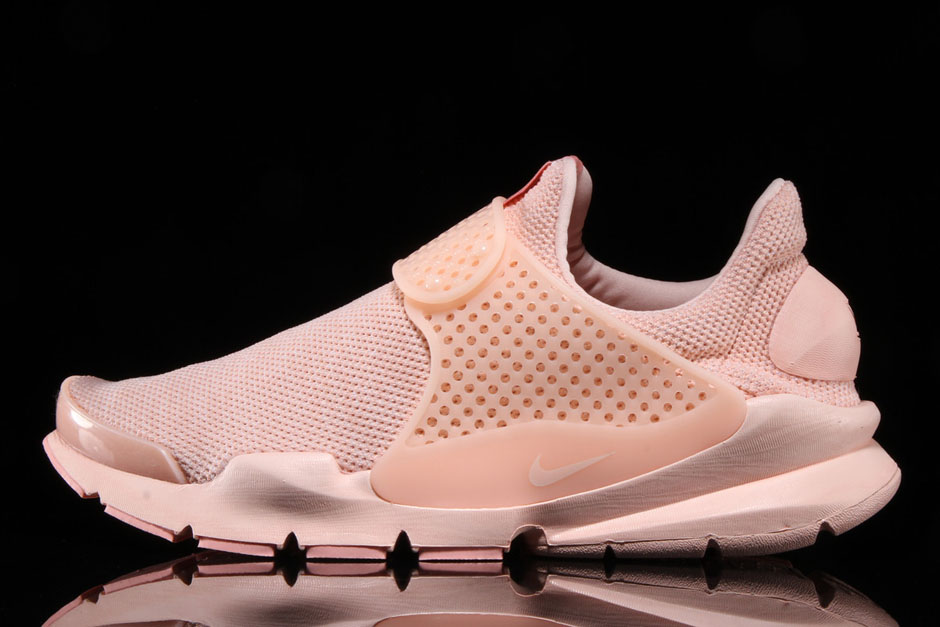 Nike Sock Dart Breathe Arctic Orange 03