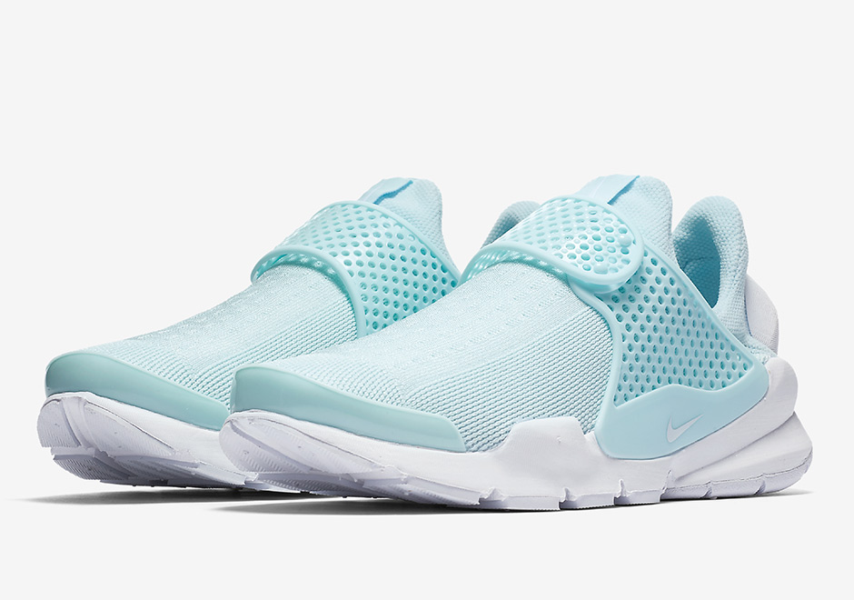 Nike Sock Dart "Glacier Blue" Releasing Soon