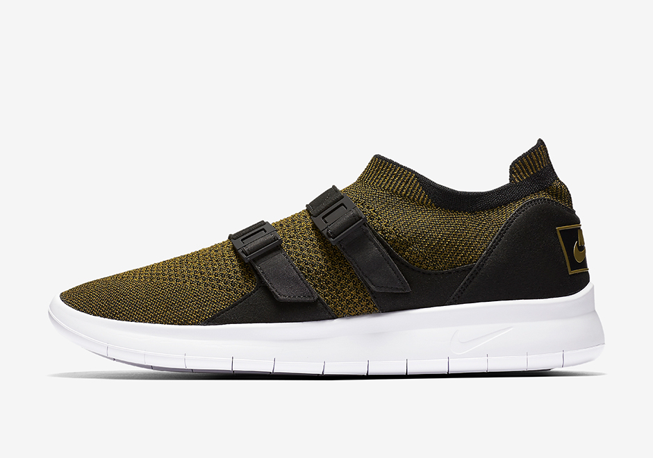 nike-sock-racer-flyknit-898022-002-02