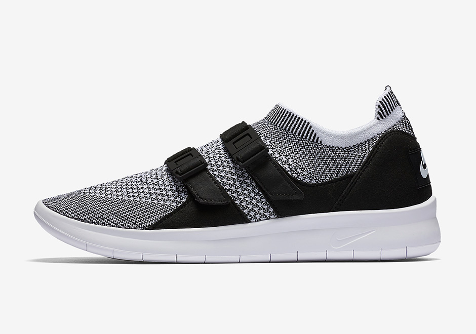 Nike Women Sock Racer Flyknit Black White 1