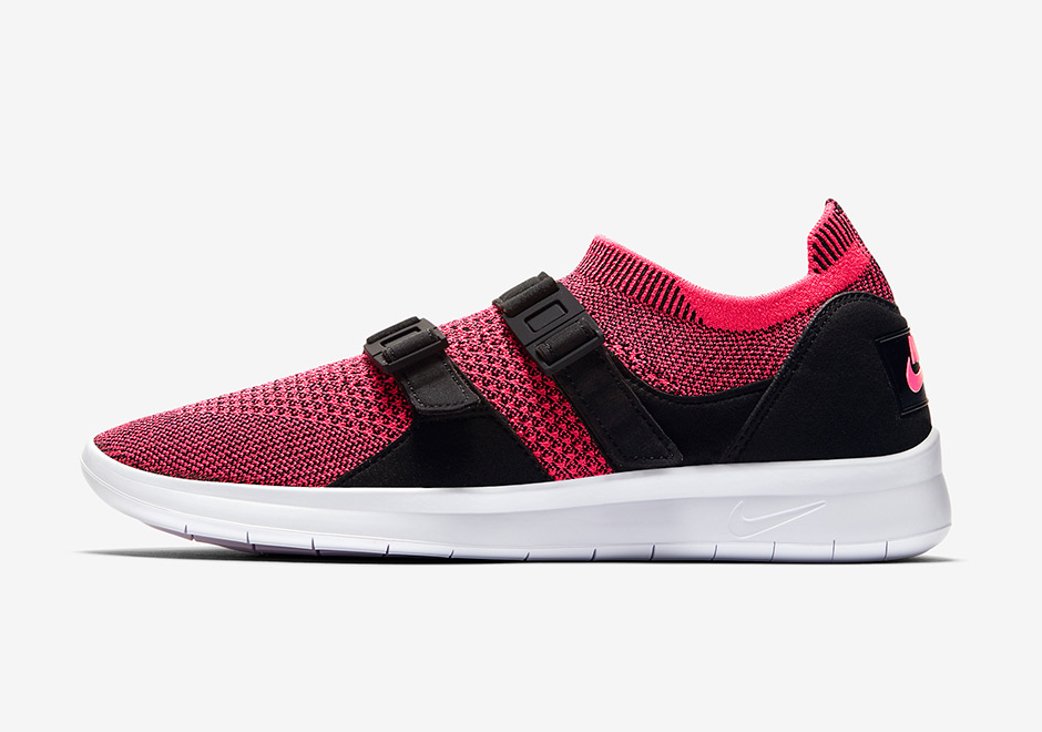 Nike Women Sock Racer Flyknit Racer Pink 1