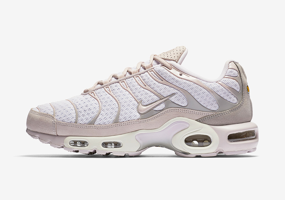 Nikelab Air Max Plus Pearl Pink Cobblestone Sail Silt Red 1