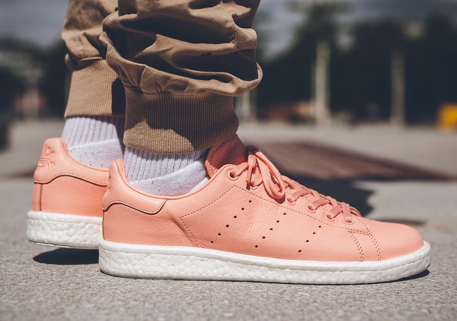 Adidas Stan Smith Boost Haze Coral 02