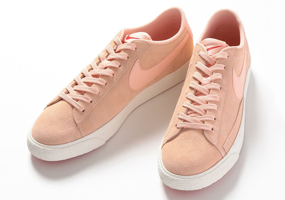 Beauty And Youth Nike Blazer Low Pink Suede 04