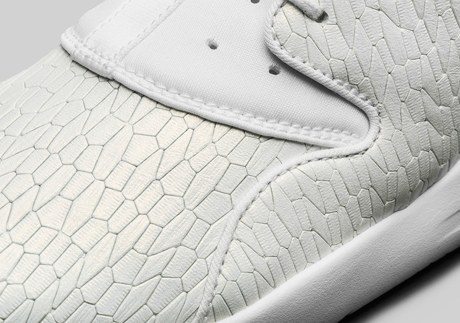 Jordan Eclipse Heiress 897509 100 2