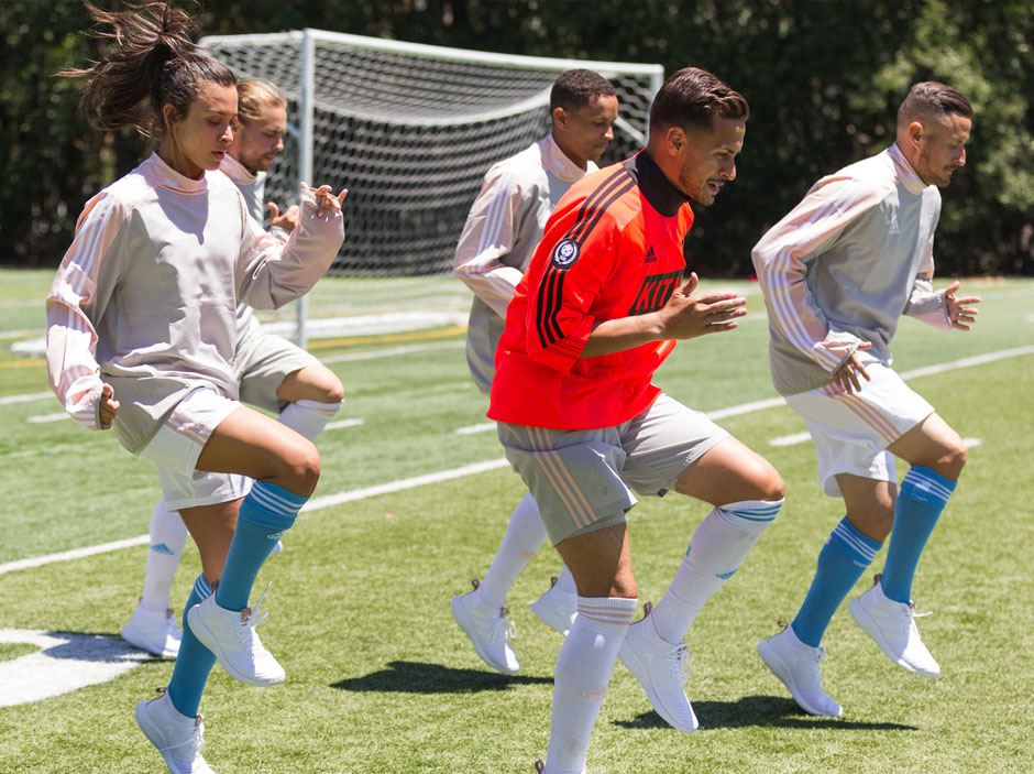 Kith Adidas Soccer Flamingos Lookbook 09