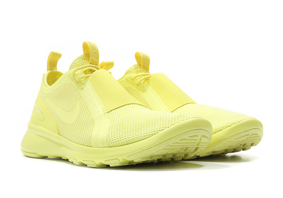 Nike Air Current Slip On Lemon Chiffon 903895 700 1