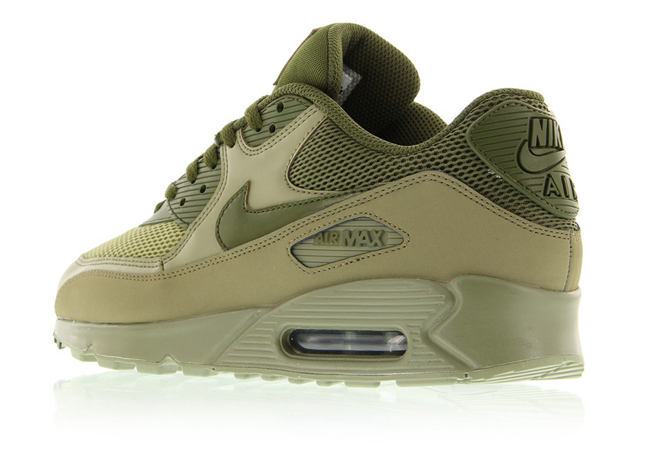 Nike Air Max 90 Essential Trooper Legion Green 4