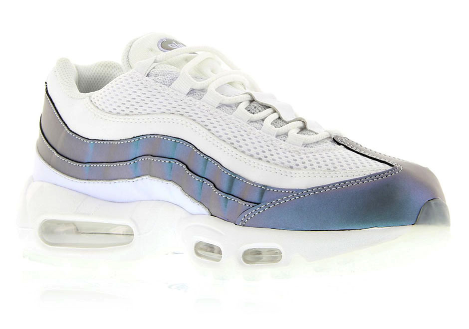 Nike Air Max 95 Iridescent 538416 401 3