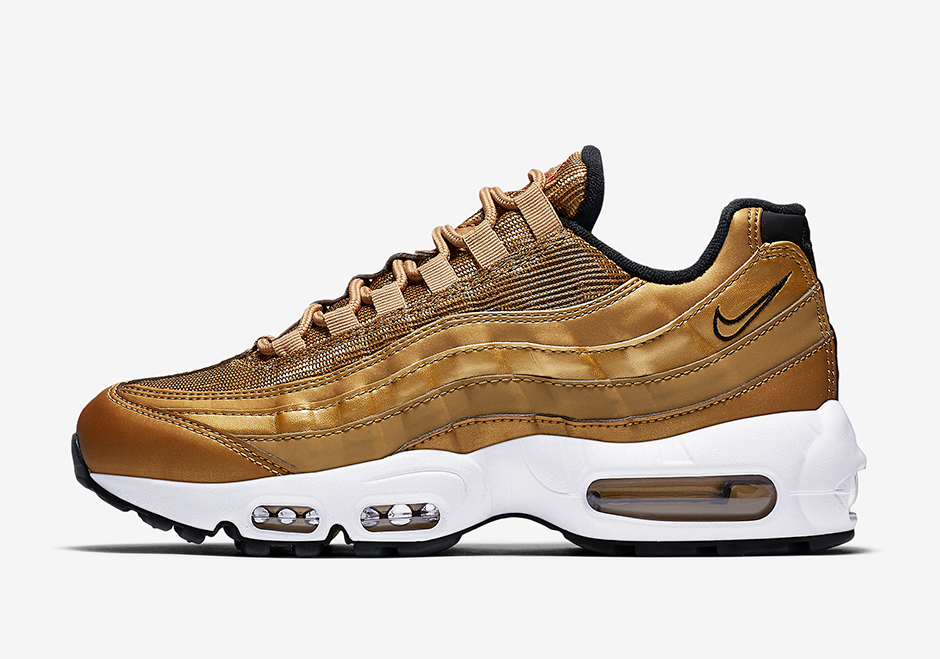 nike-air-max-95-metallic-gold-official-images-884421-700-02