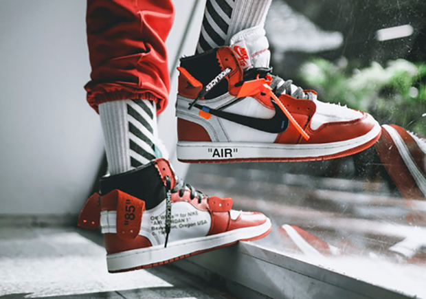 Off White Air Jordan 1 On Feet Look 04