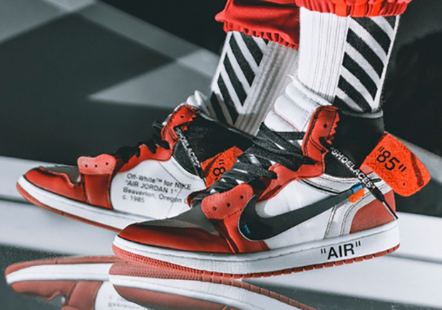 Off White Air Jordan 1 On Feet Look 05