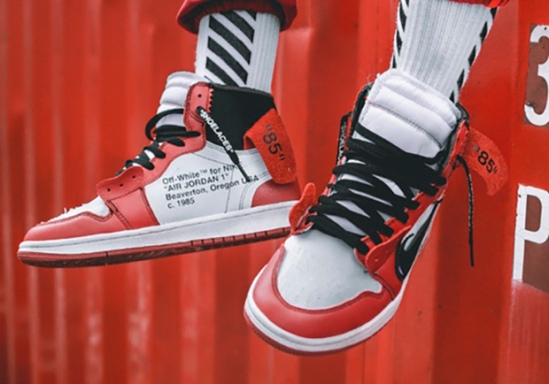 Off White Air Jordan 1 On Feet Look 07