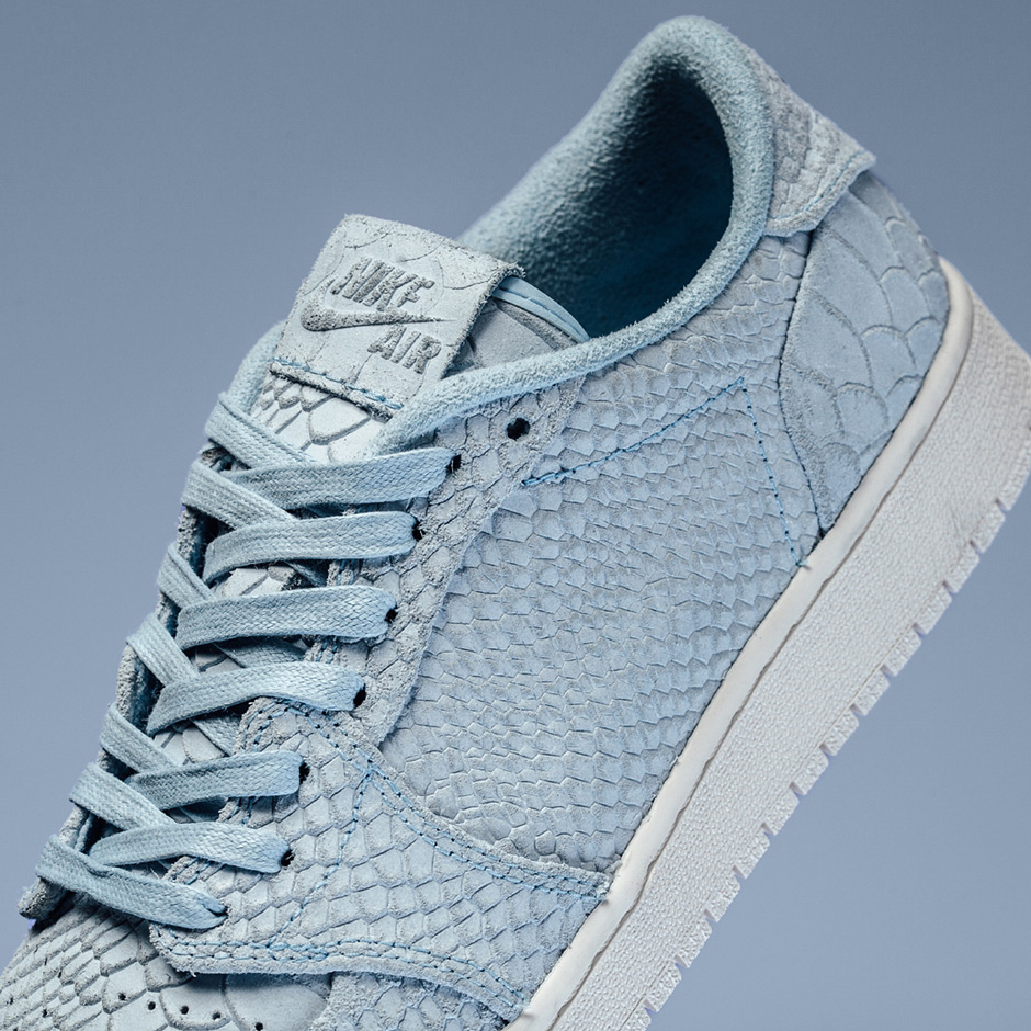 Air Jordan 1 Low Swooshless Icy Blue Python 1