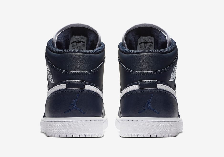 Air Jordan 1 Mid Jeter Obsidian White 4