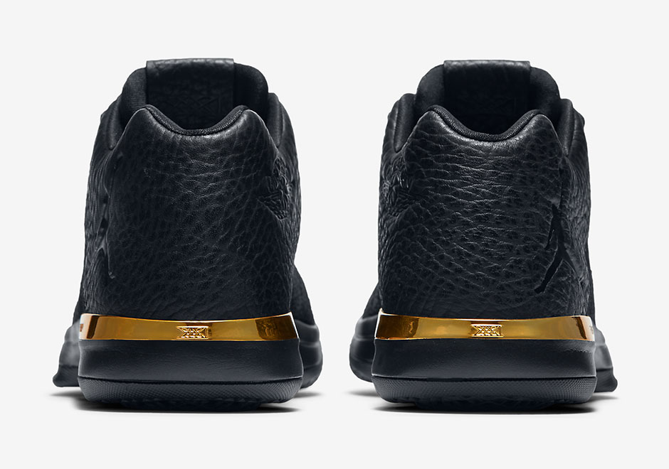 Air Jordan 31 Low Black Gold 4