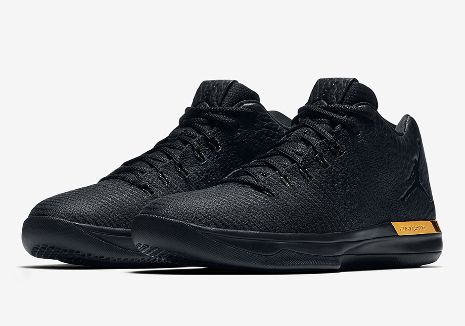 Air Jordan 31 Low Black Gold 5