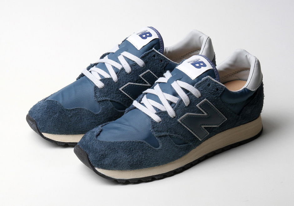 New Balance 520 Hairy Suede Blue