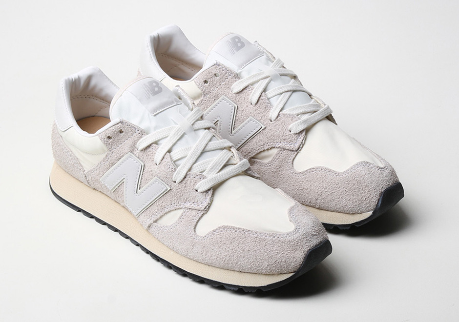 New Balance 520 Hairy Suede Cream