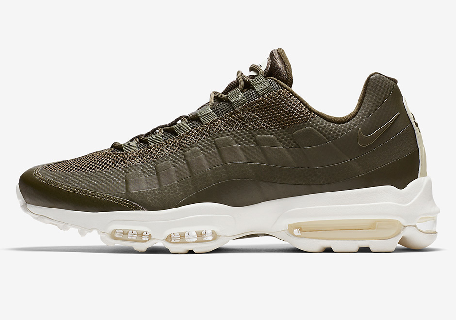 Nike Air Max 95 Ultra Essential Cargo Khaki Sail 2