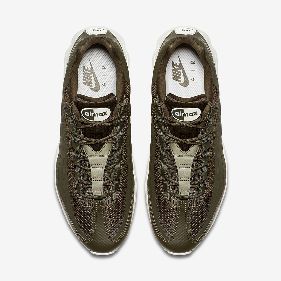 Nike Air Max 95 Ultra Essential Cargo Khaki Sail 3