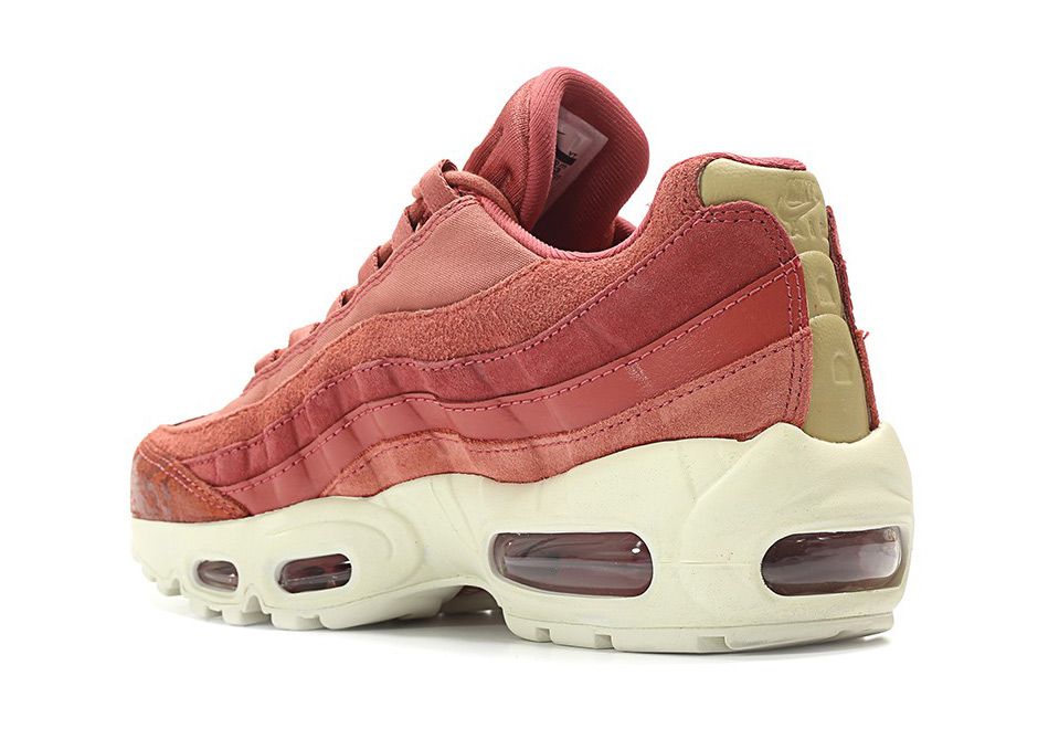 Nike Wmns Air Max 95 Suede Light Redwood Red Stardust Sail Mushroom 1