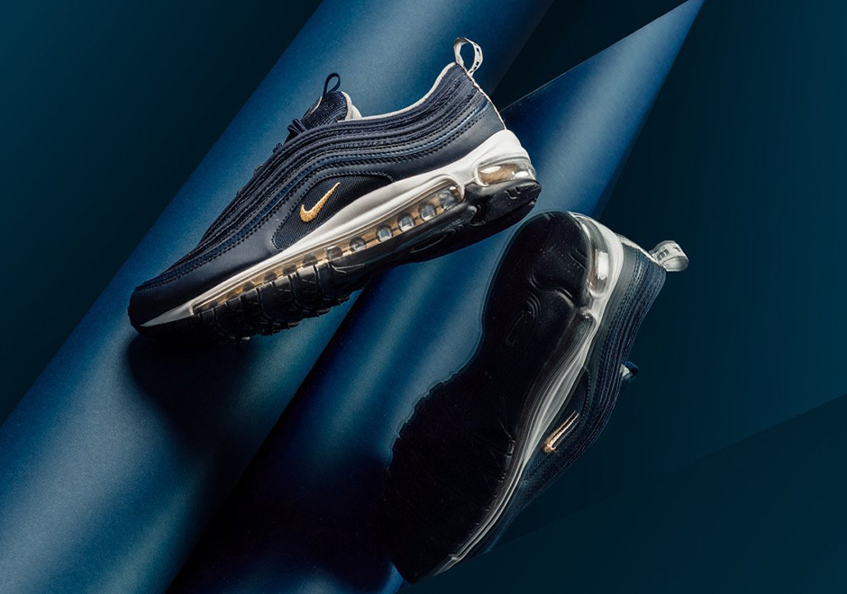 Nike Air Max 97 Midnight Navy Metallic Gold  1