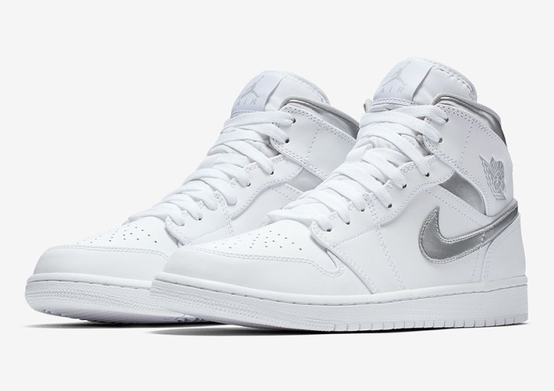 Air Jordan 1 Mid “Metallic Silver”